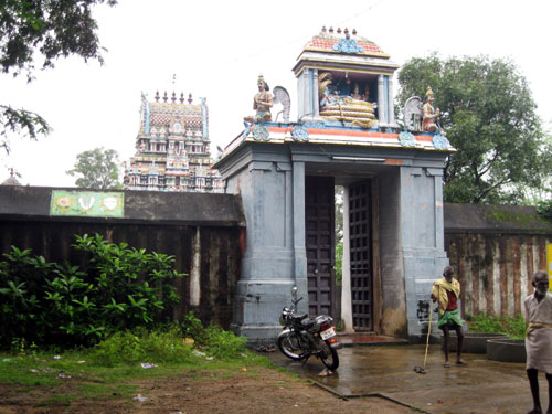 Tiruthetri Gopuram